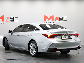 TOYOTA AVALON 2020