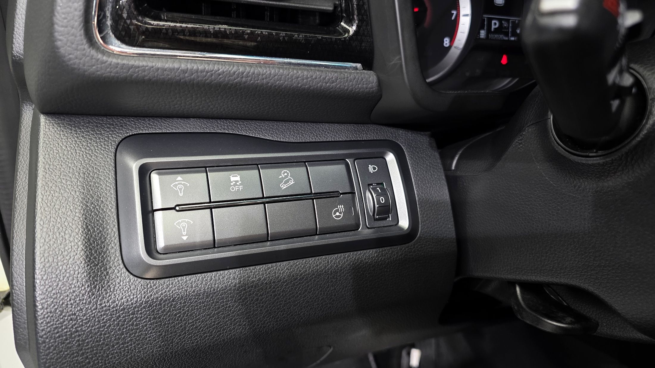 SSANGYONG TIVOLI VERY NEW 2020