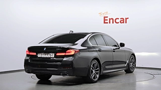 BMW 5-SERIES G30 2022