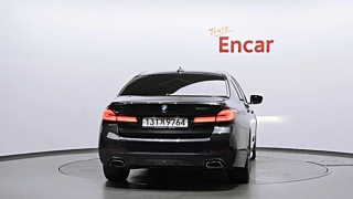 BMW 5-SERIES G30 2022