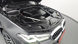 BMW 5-SERIES G30 2022