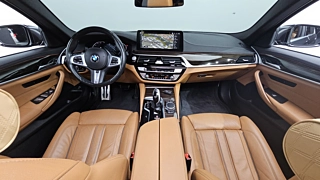 BMW 5-SERIES G30 2022