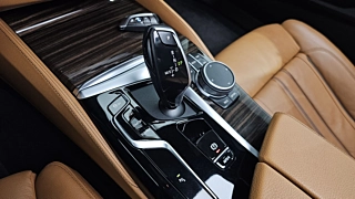 BMW 5-SERIES G30 2022