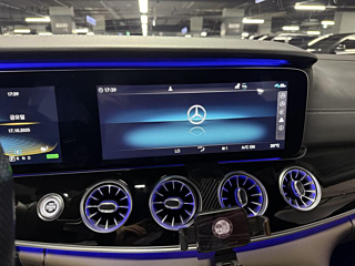 MERCEDES BENZ AMG GT 2020