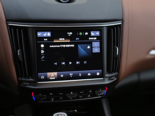 MASERATI LEVANTE 2022