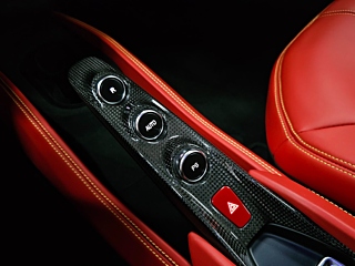 FERRARI F8 TRIBUTO 2022