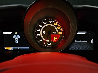 FERRARI F8 TRIBUTO 2022