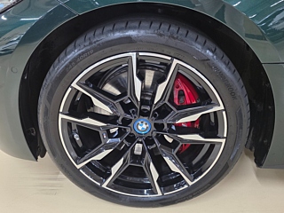 BMW I4 2023