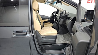 HYUNDAI STARIA 2021