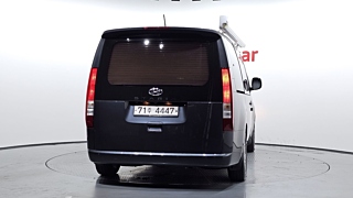 HYUNDAI STARIA 2021