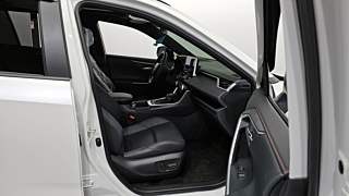 TOYOTA RAV4 2024