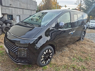 Заказать HYUNDAI STARIA