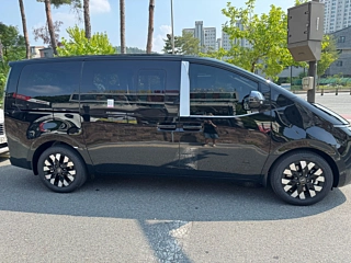 Заказать HYUNDAI STARIA