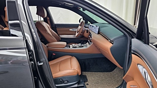 GENESIS GV70  2.5T Gasoline AWD 2025