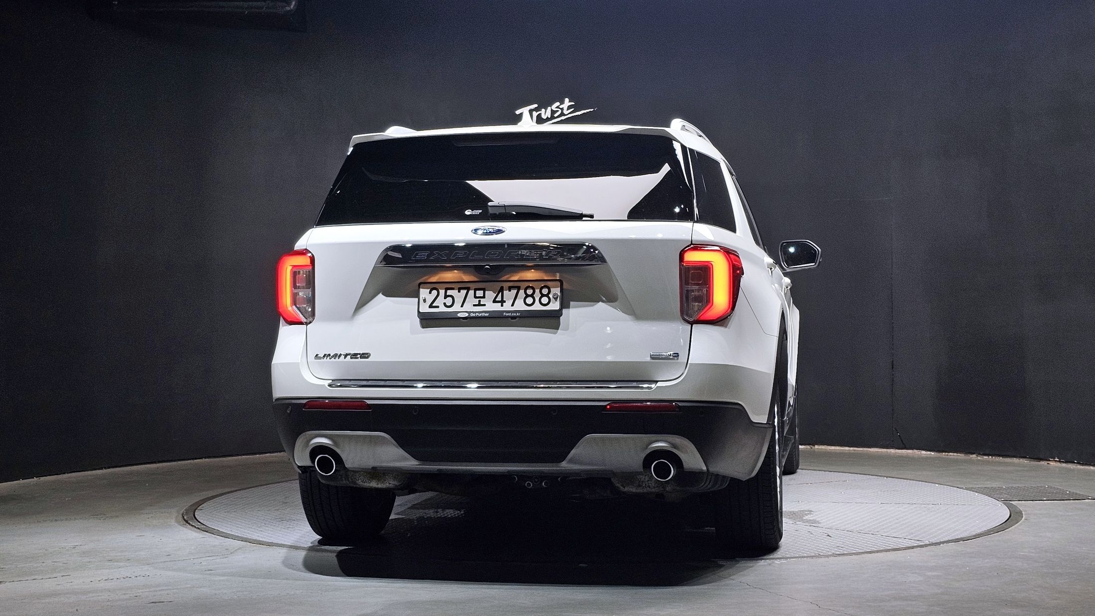 FORD EXPLORER 2020