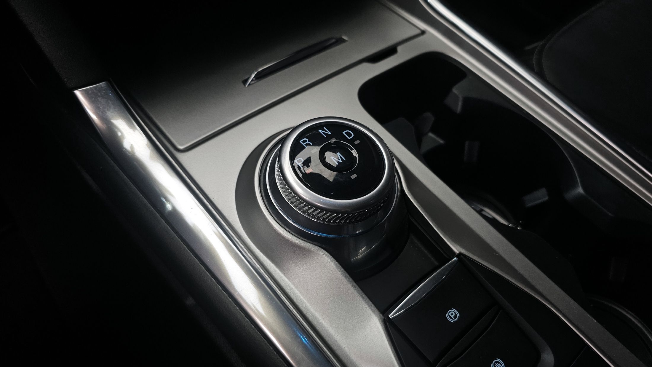 FORD EXPLORER 2020