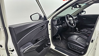 SSANGYONG TIVOLI VERY NEW 2021