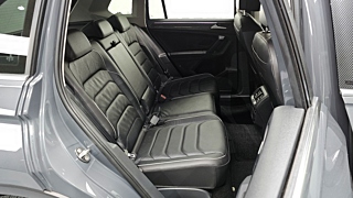 VOLKSWAGEN TIGUAN  2 GENERATION 2.0 TDI Premium 2023