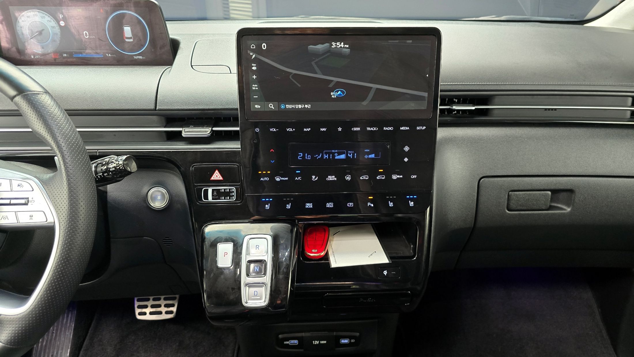 HYUNDAI STARIA 2022