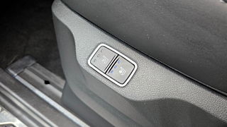 HYUNDAI STARIA 2022