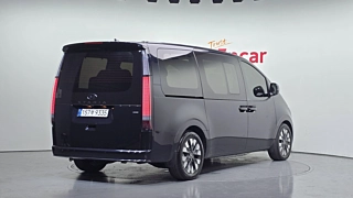 HYUNDAI STARIA 2022