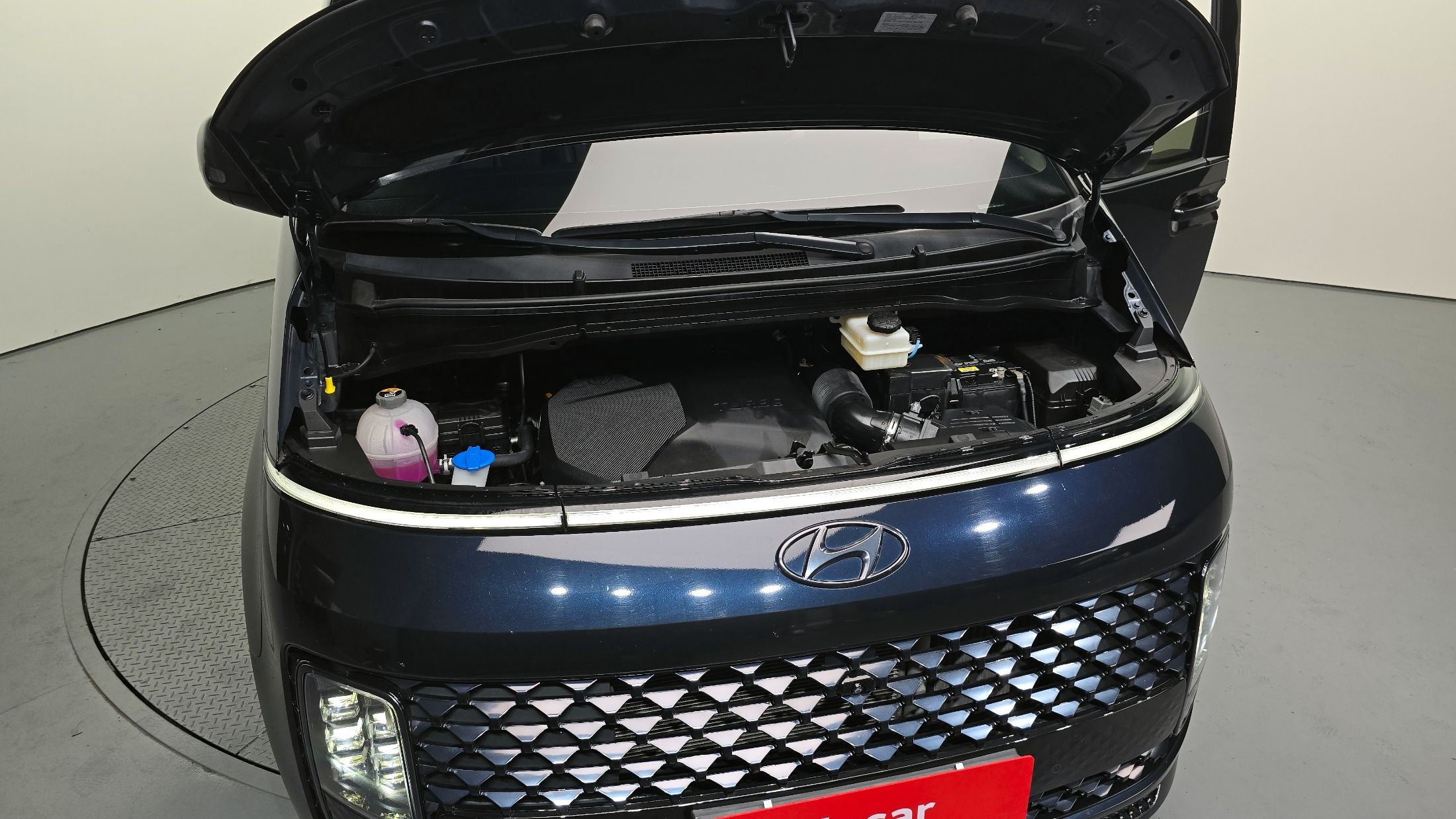HYUNDAI STARIA 2022