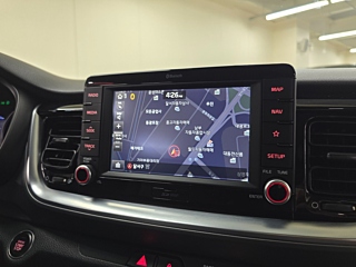 KIA STONIC 2019