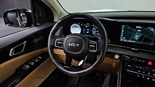 KIA CARNIVAL  4 GENERATION Gasoline 9 Seater Signature 2023