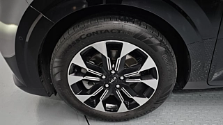 KIA CARNIVAL  4 GENERATION Gasoline 9 Seater Signature 2023