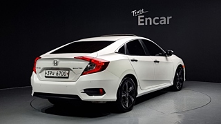 HONDA CIVIC 2018