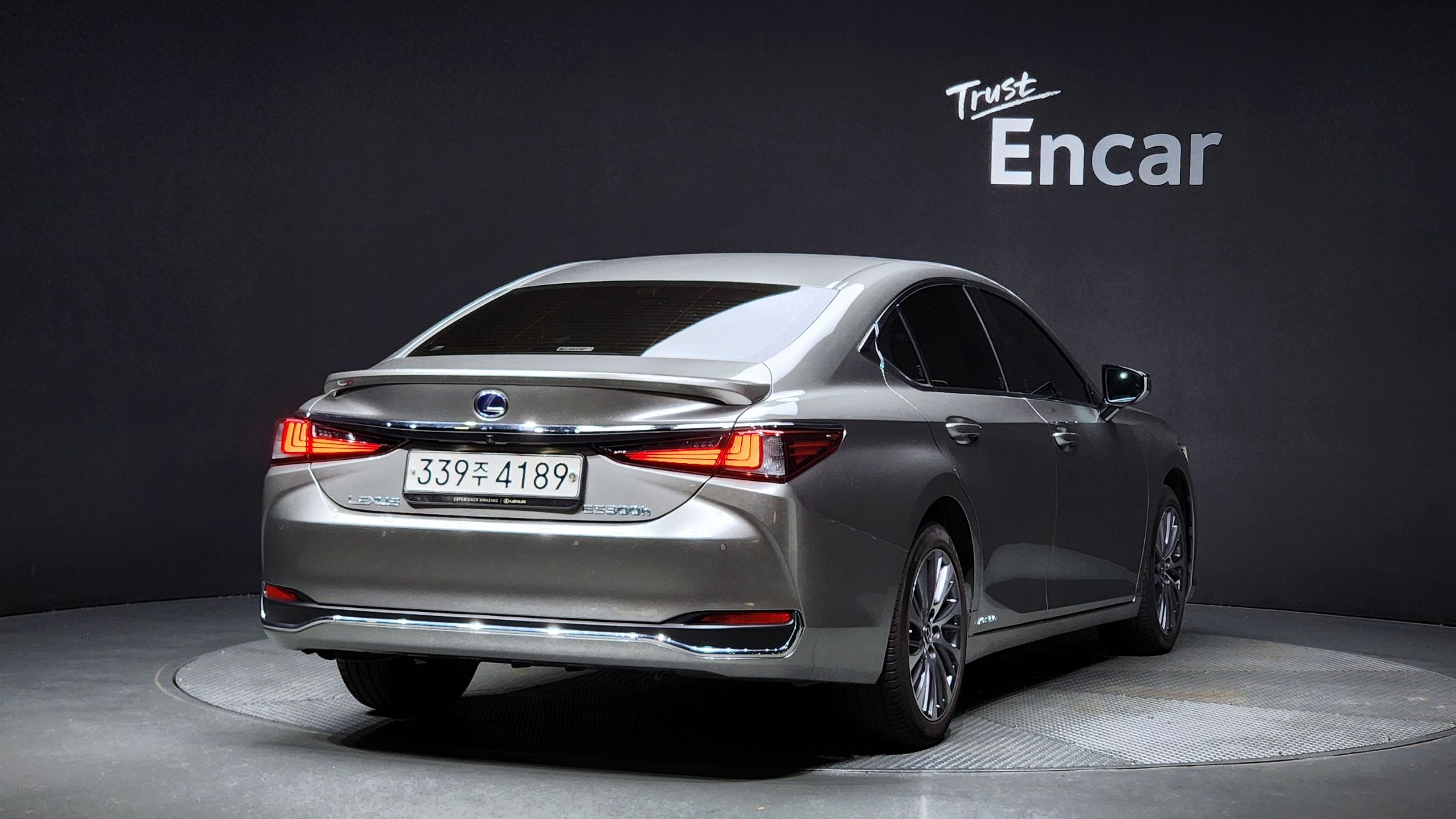 LEXUS ES300H 2021
