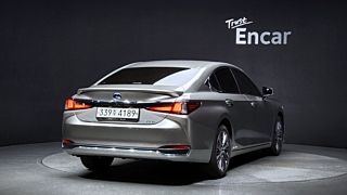 LEXUS ES300H 2021