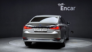 LEXUS ES300H 2021