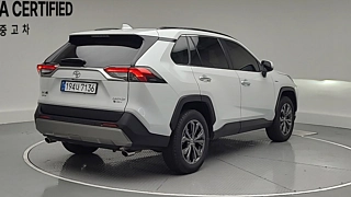 Заказать TOYOTA RAV4