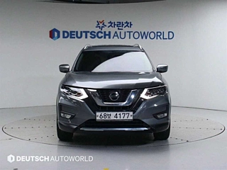 NISSAN X-TRAIL 2018