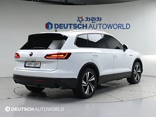 VOLKSWAGEN TOUAREG 2020