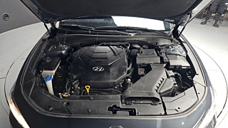 HYUNDAI GRANDEUR IG 2017