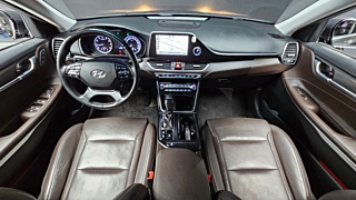 HYUNDAI GRANDEUR IG 2017