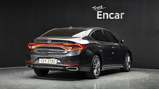 HYUNDAI GRANDEUR IG 2017