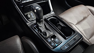 HYUNDAI GRANDEUR IG 2017