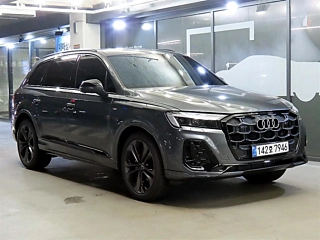 Заказать AUDI Q7 4M