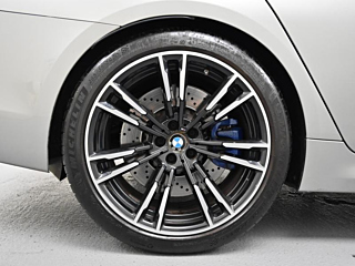 BMW M5 F90 2019