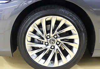 LEXUS ES300H 2021