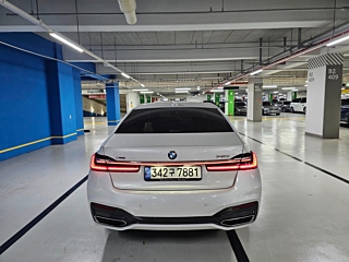 BMW 7-SERIES G11 2022