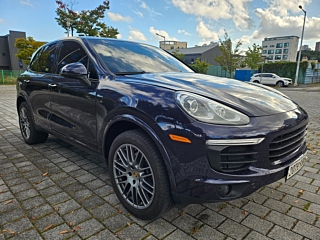PORSCHE CAYENNE 2018