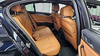 BMW 5-SERIES G30 2023