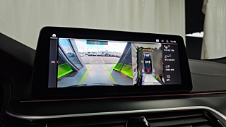 BMW 5-SERIES G30 2023