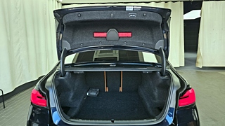 BMW 5-SERIES G30 2023