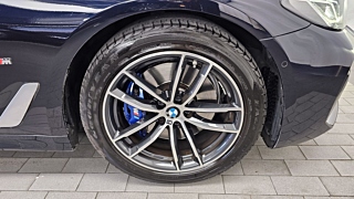 BMW 5-SERIES G30 2023