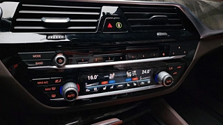 BMW 5-SERIES G30 2018